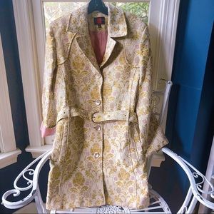 Stunning Gallery Brocade/Tapestry Coat